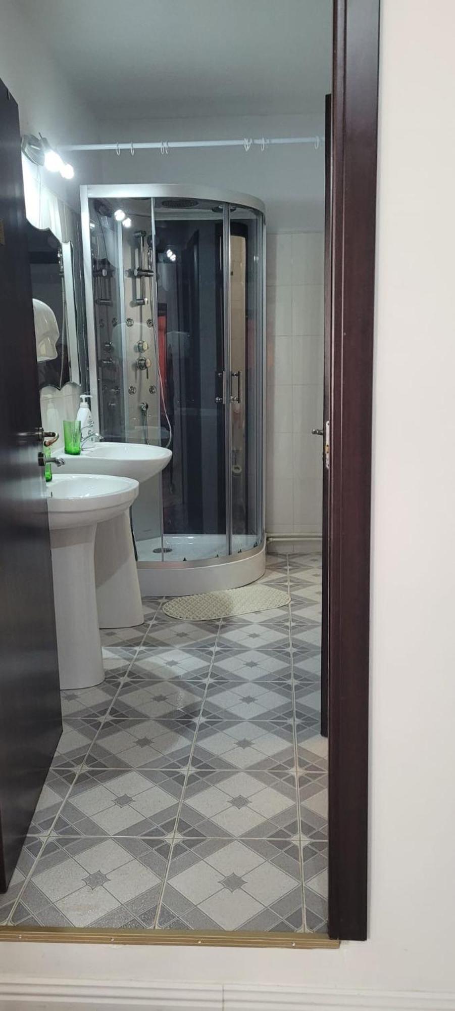 Casa Iris Apartment Iasi Ngoại thất bức ảnh
