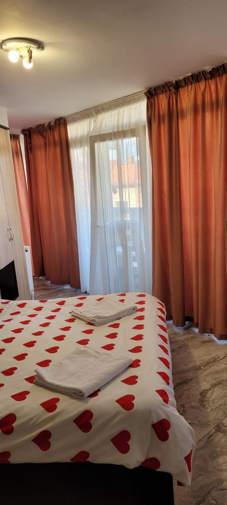 Casa Iris Apartment Iasi Ngoại thất bức ảnh