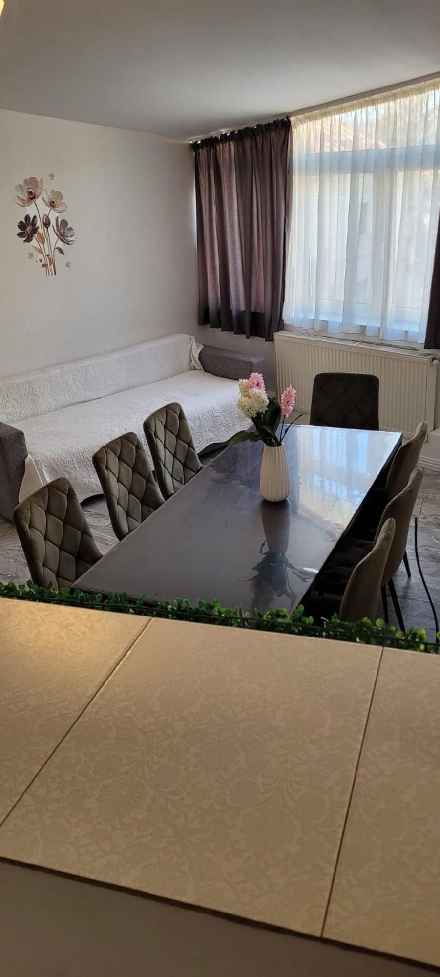 Casa Iris Apartment Iasi Ngoại thất bức ảnh